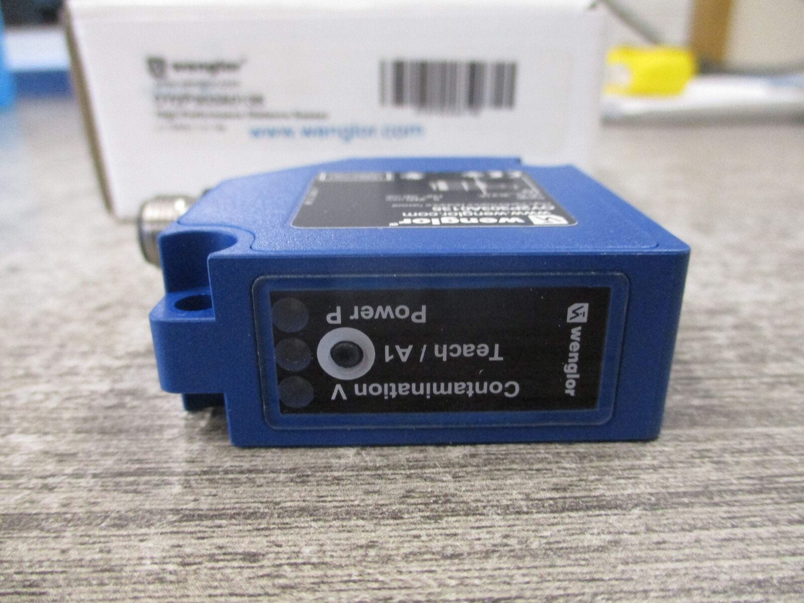 Wenglor Distance Sensor OY2P303A0135 New Surplus