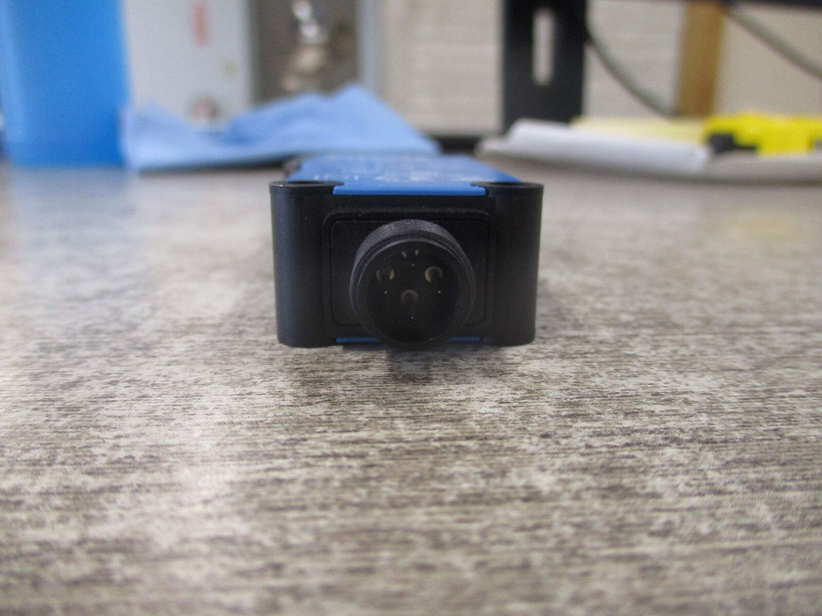 Sick Photoelectric Sensor WT18-3P430 Used