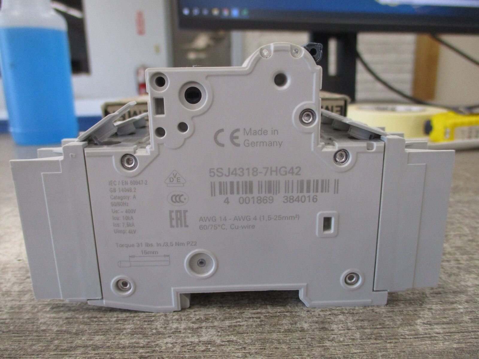 Siemens Circuit Breaker 5SJ4 318-7HG42 15A 480Y/277V 3P New Surplus