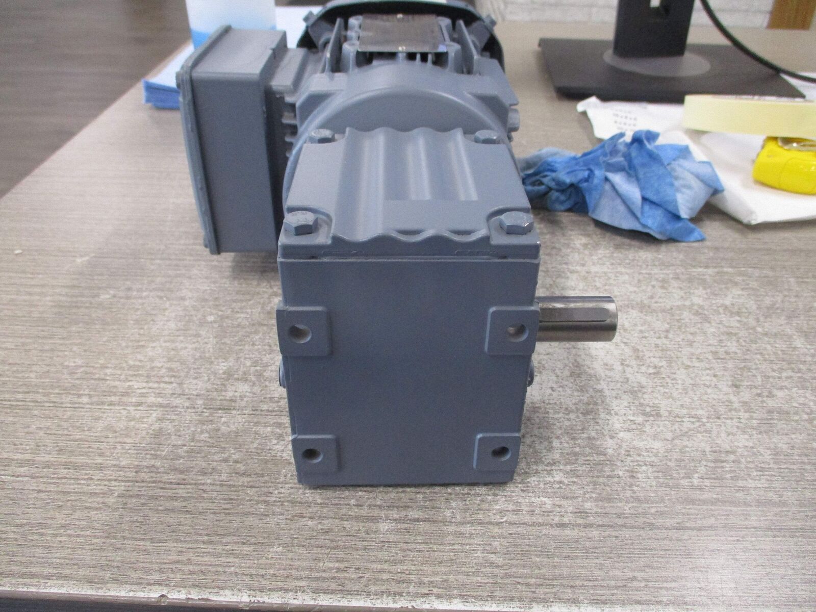 Sew-Eurodrive Gearmotor W20 DRS71S4/Z 0.5HP 96RPM Out 277/480V Used