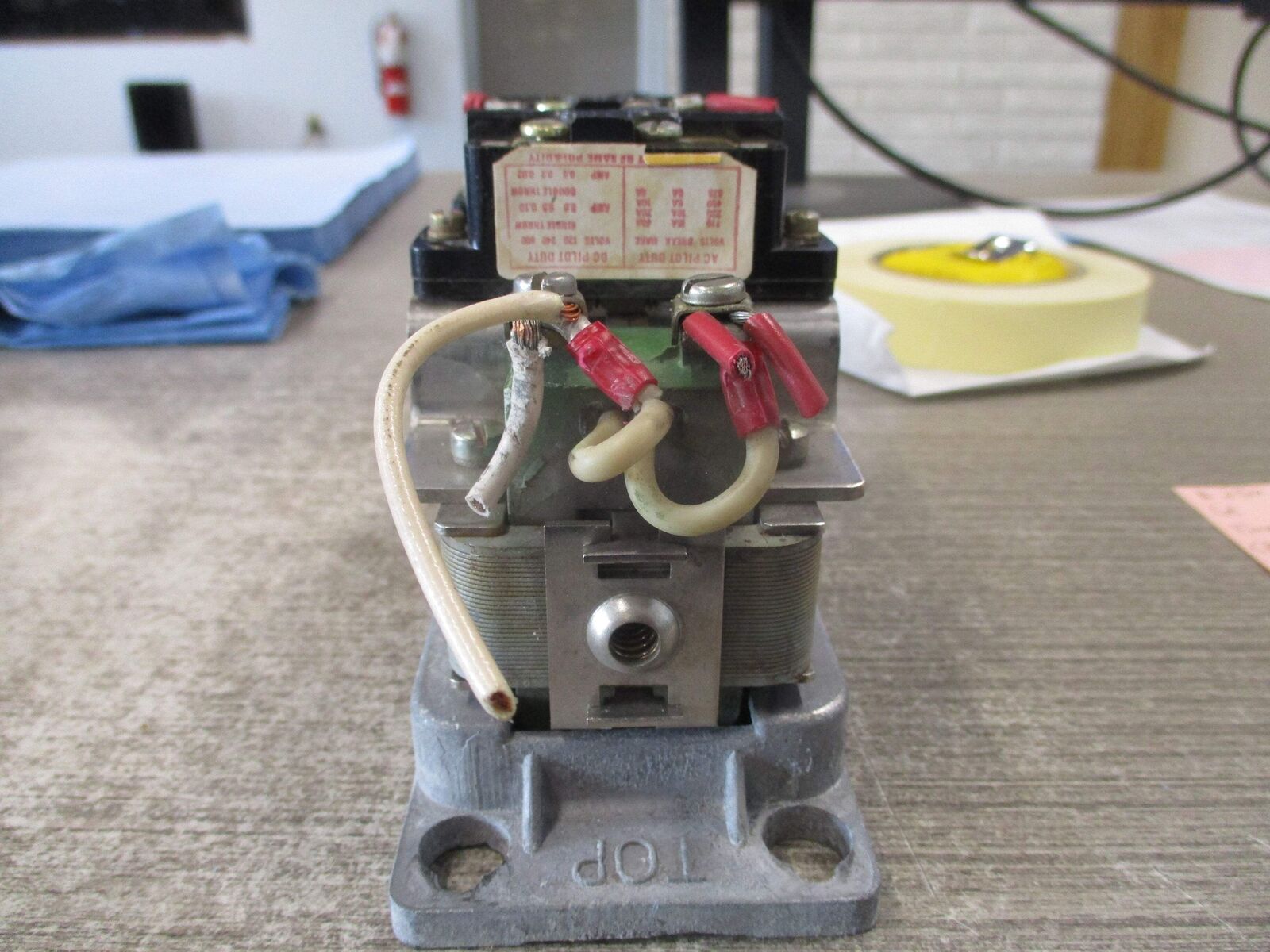 GE Time Delay Relay CR2820B111AA22K Ser. A 120V Coil Used