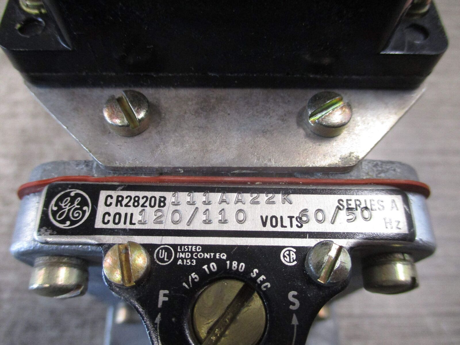 GE Time Delay Relay CR2820B111AA22K Ser. A 120V Coil Used