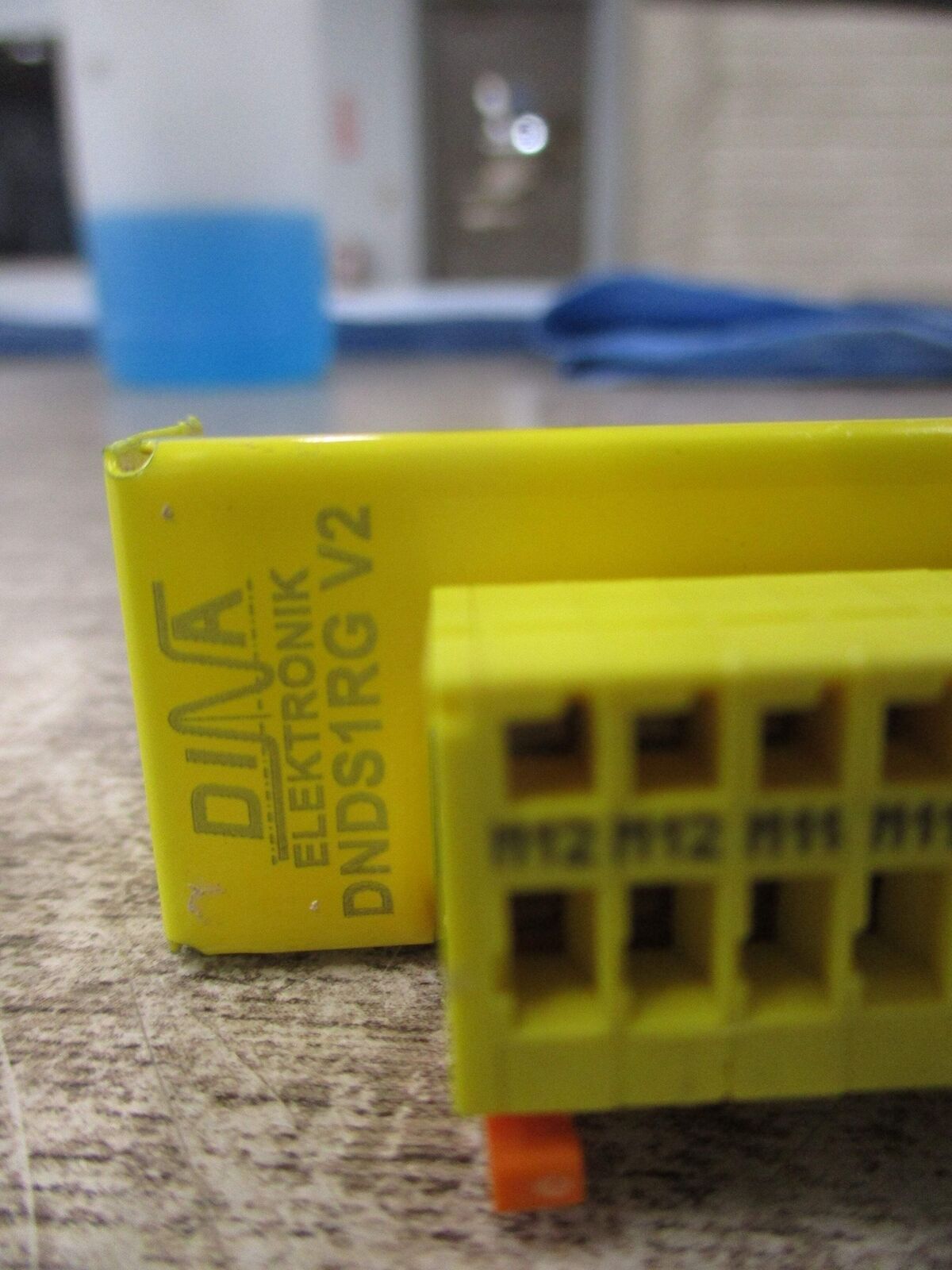 Dina Input Module DNDS1RGV2 Used