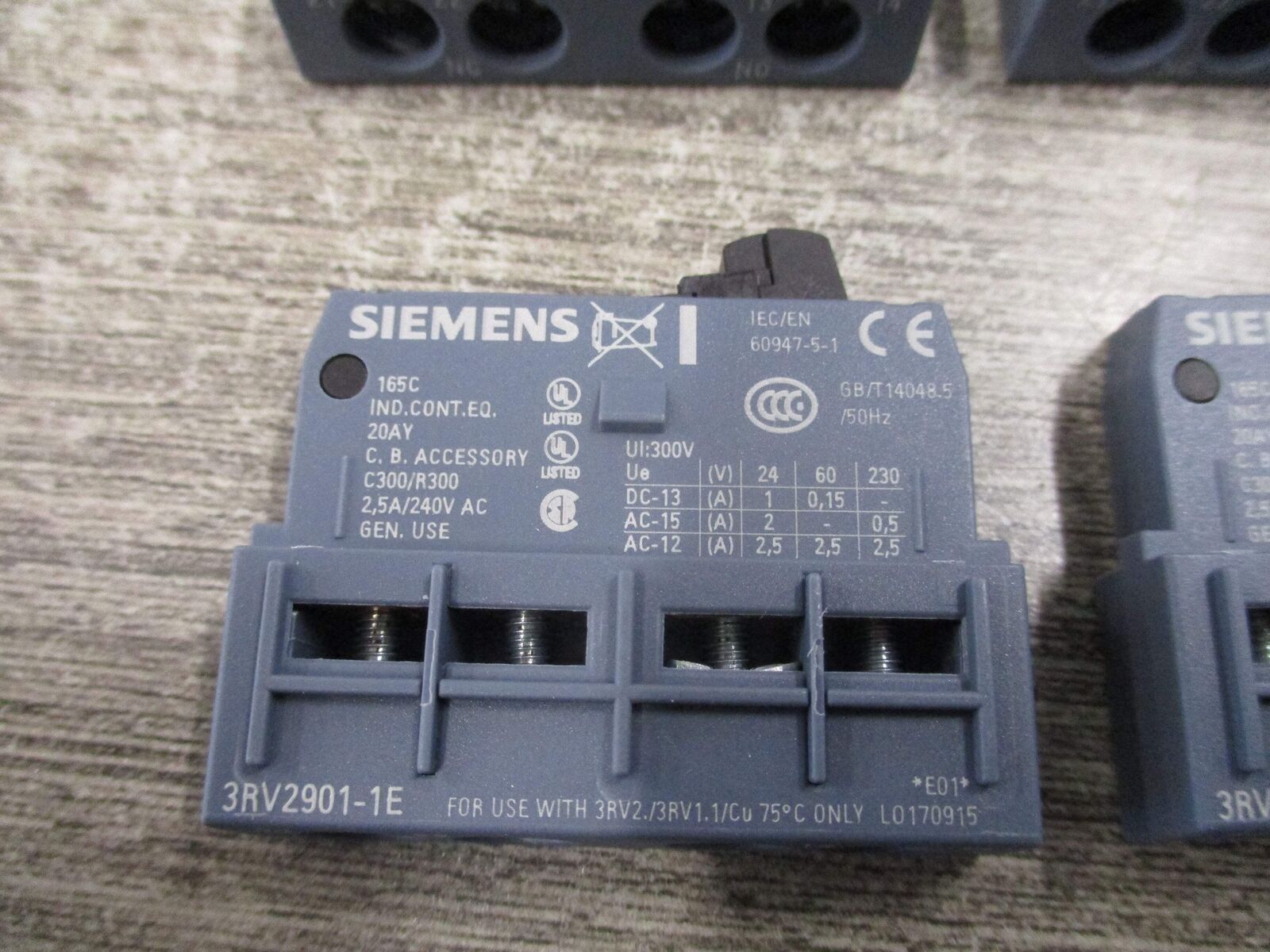 Siemens Aux Contact Block 3RV2901-1E 1 N.O. + 1 N.C. * Box of 10 * New Surplus