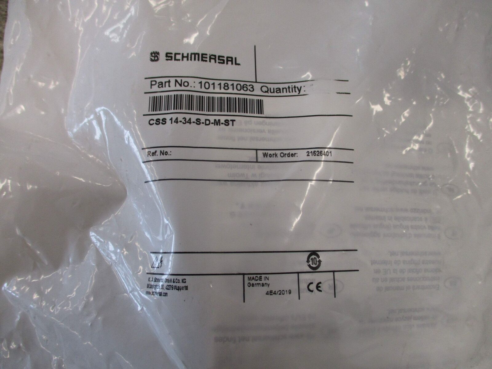 Schmersal Safety Sensor 101181063 CSS 14-34-S-D-M-ST New Surplus