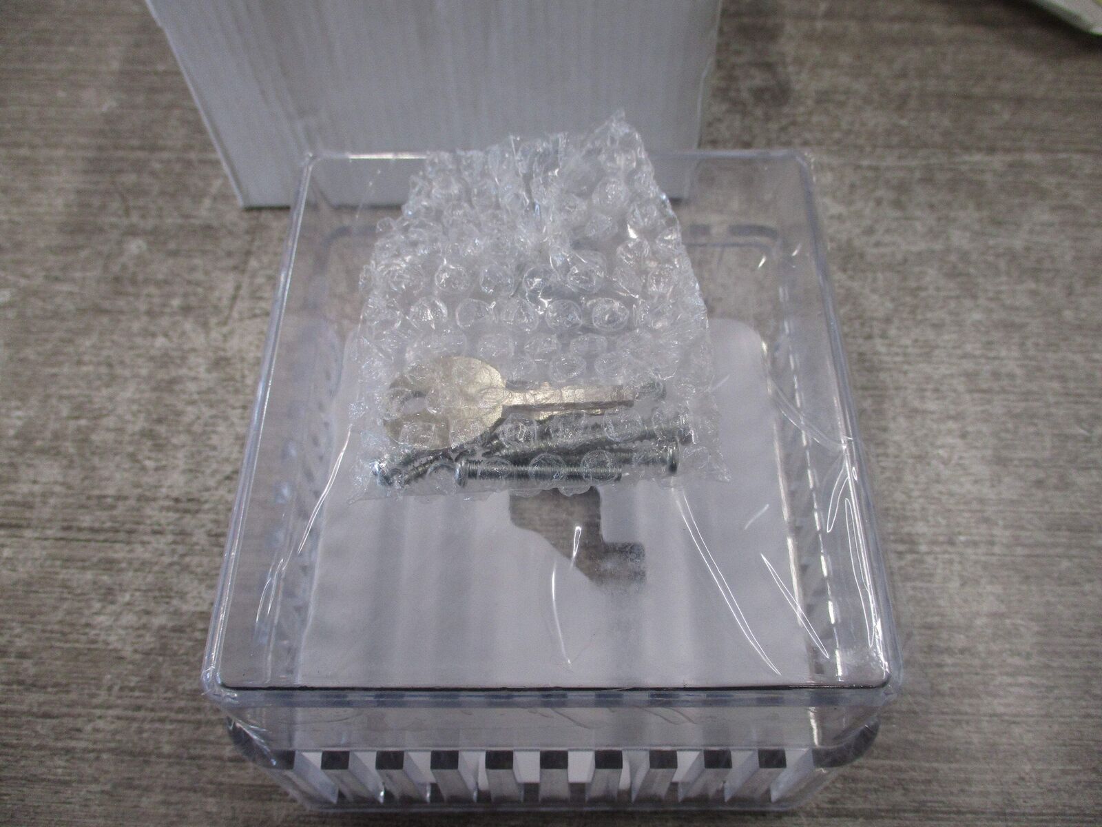 White Rodgers Thermostat Guard F29-0225 Clear Plastic Keyed Lock New Surplus