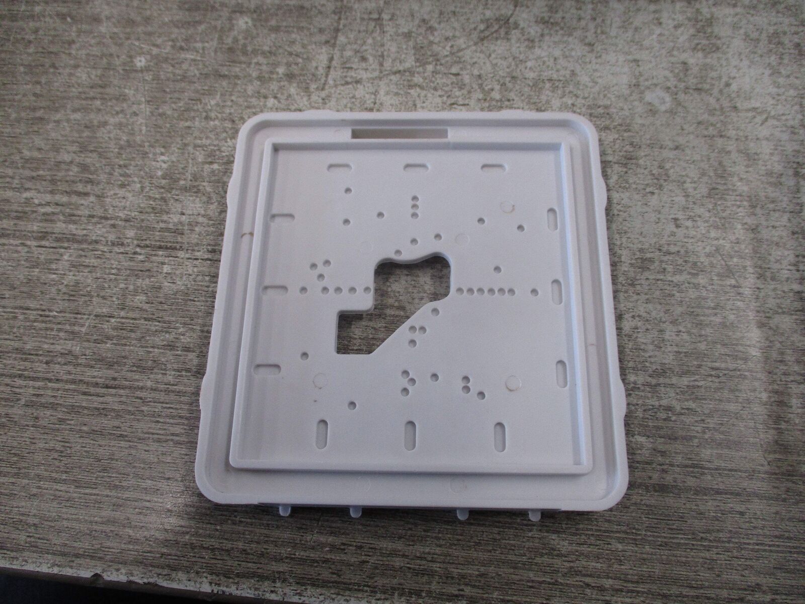 White Rodgers Thermostat Guard F29-0225 Clear Plastic Keyed Lock New Surplus