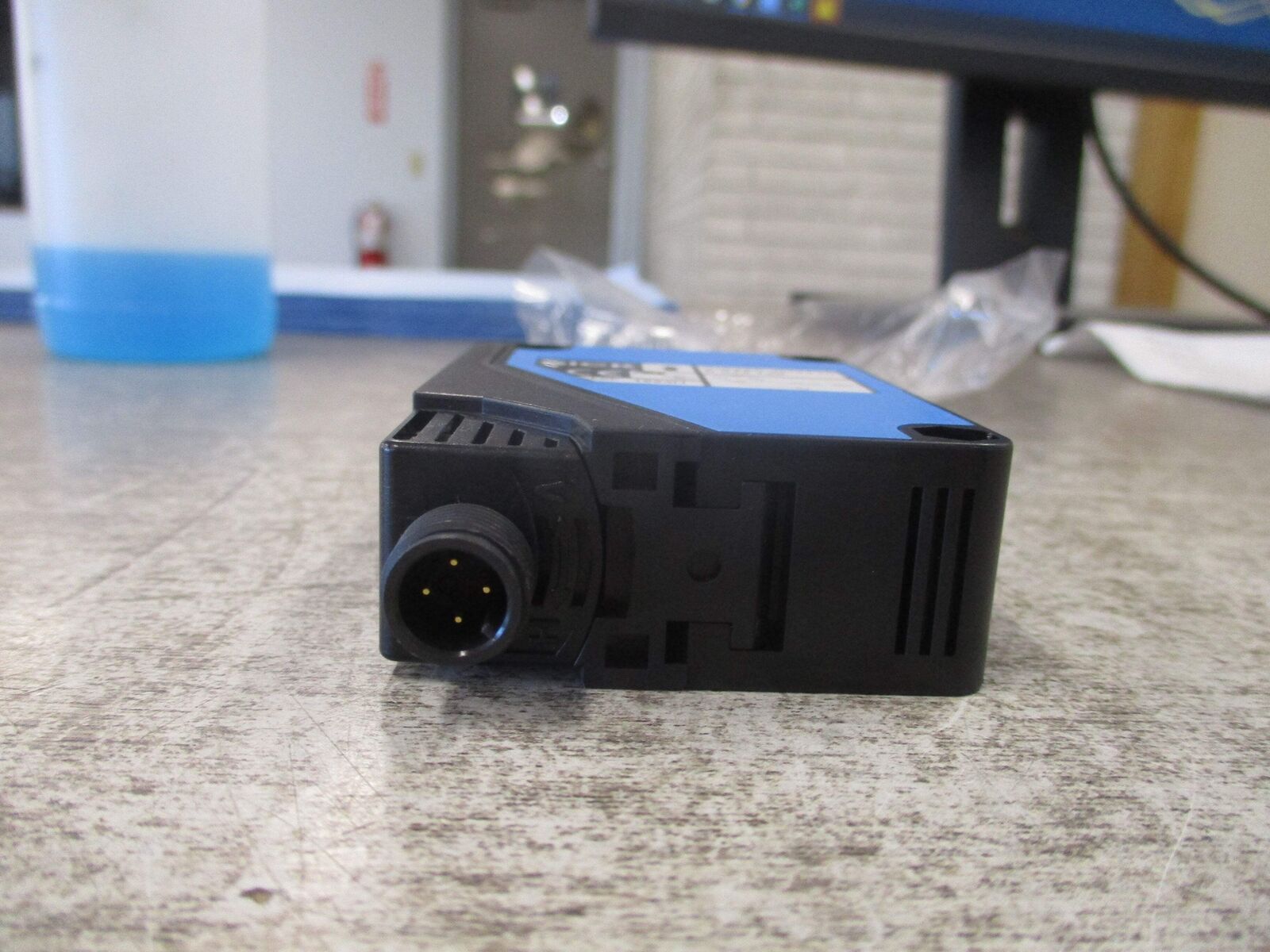 Sick Photoelectric Sensor WS280-2D2430 * No Box * New Surplus