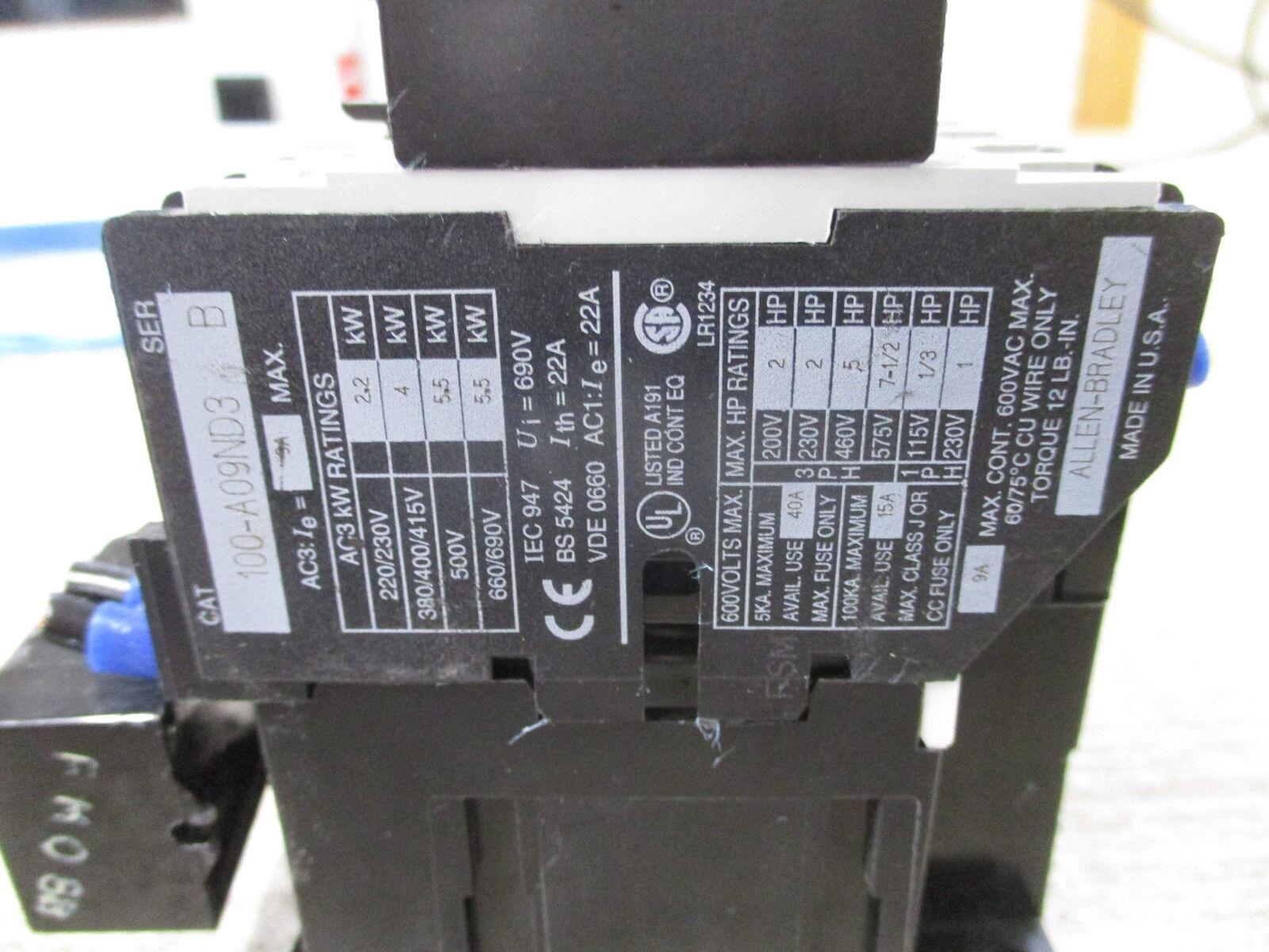 Allen-Bradley Contactor 100-A09ND3 120V Coil 9A 600V W/Aux Contact Block Used