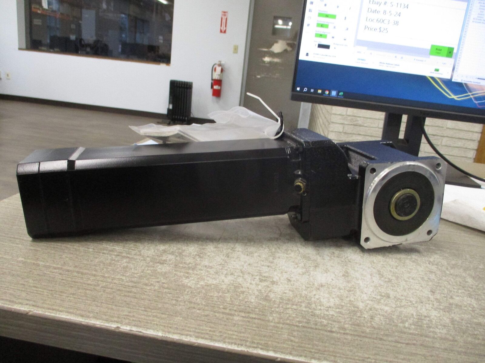 Sew-Eurodrive DC Servo Gearmotor BSHF202 DS56H/B/TF/RH1M/SB10 3000RPM Ratio 4:1