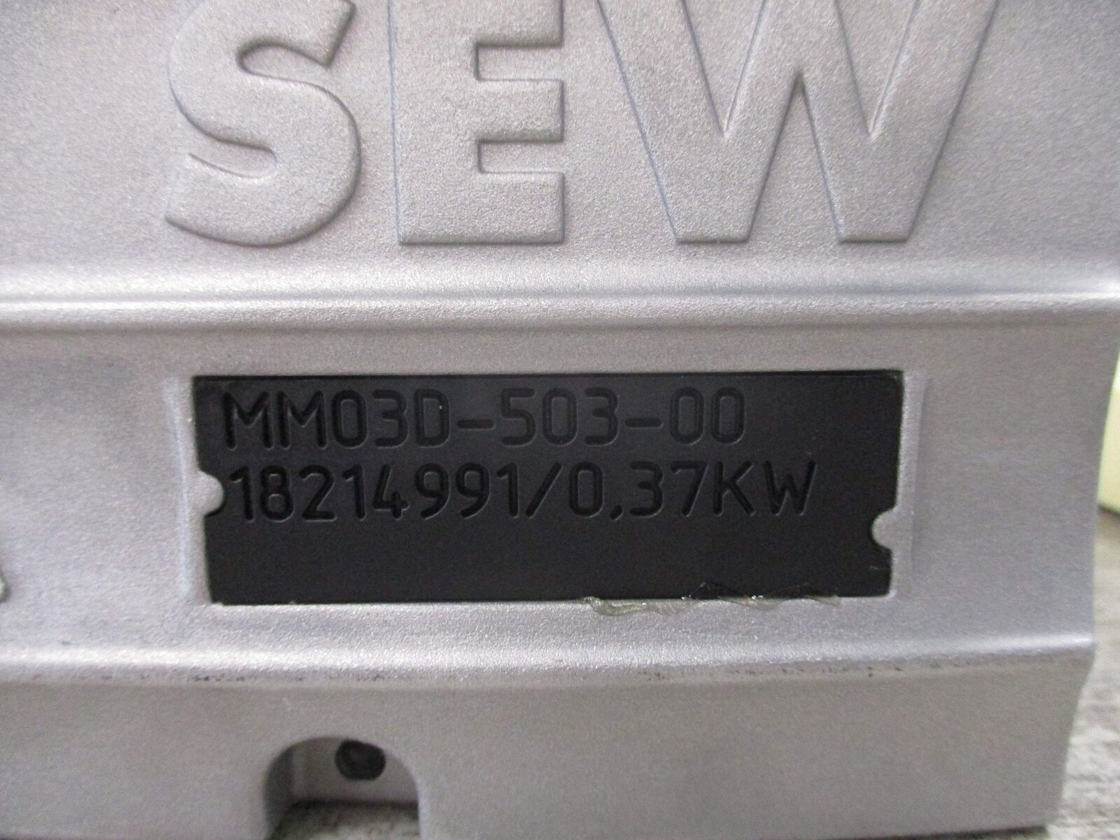 Sew-Eurodrive MM03D-503-00 AC Drive 18214991 0.5HP 3Ph Input: 3x380-500VAC / 1.3
