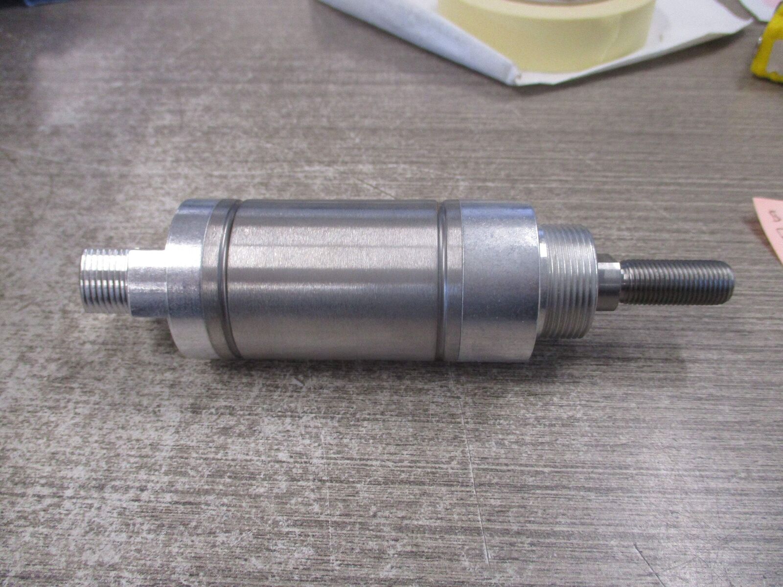 Festo Pneumatic Air Cylinder DSEU-40-25-P-A-SA 10 Bar Max * No Box * New Surplus