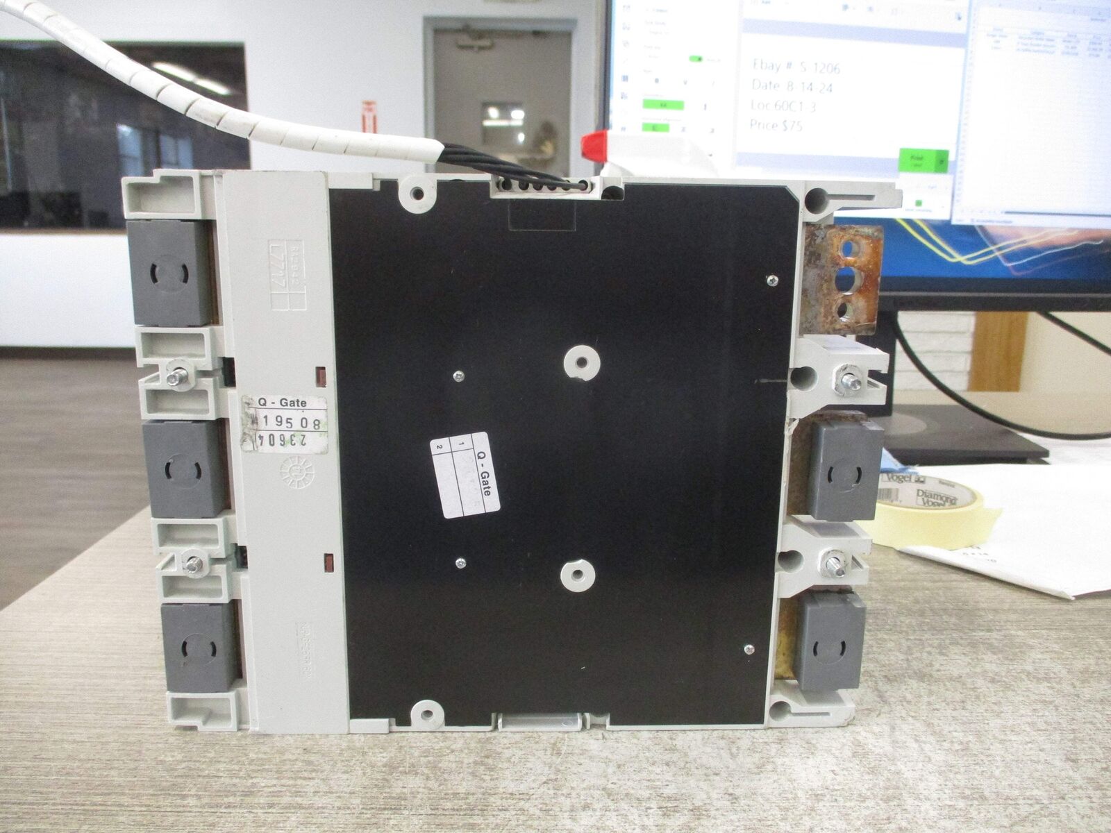 ABB SACE Tmax Breaker Disconnect T6L 800 PR222DS/P 800A 600V 3P Used