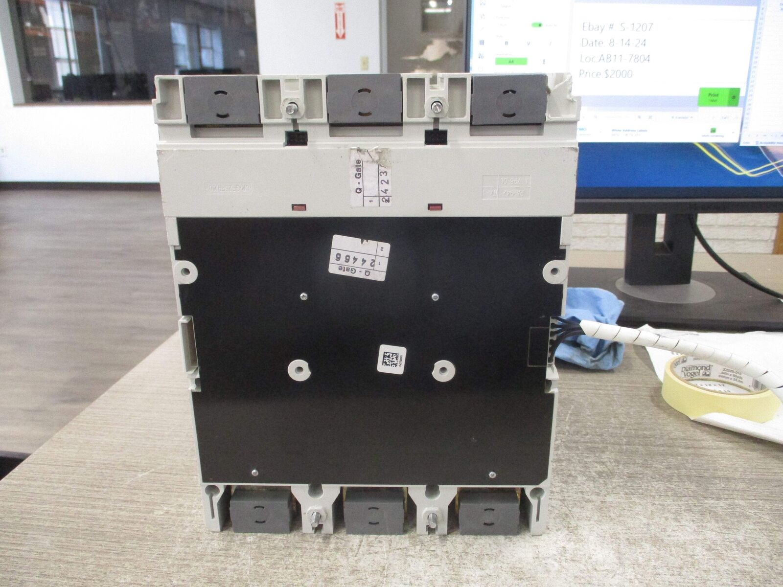 ABB SACE Tmax Breaker Disconnect T6L 800 PR222DS/P 800A 600V 3P * Chipped Corner