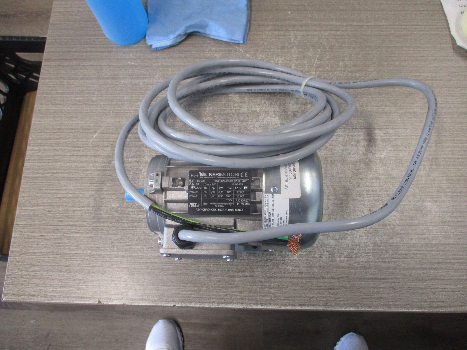 NERIMOTORI Motor T63C6 280/480V 60Hz 0.22HP 0.16kW 1060RPM 1.2/0.7A Used