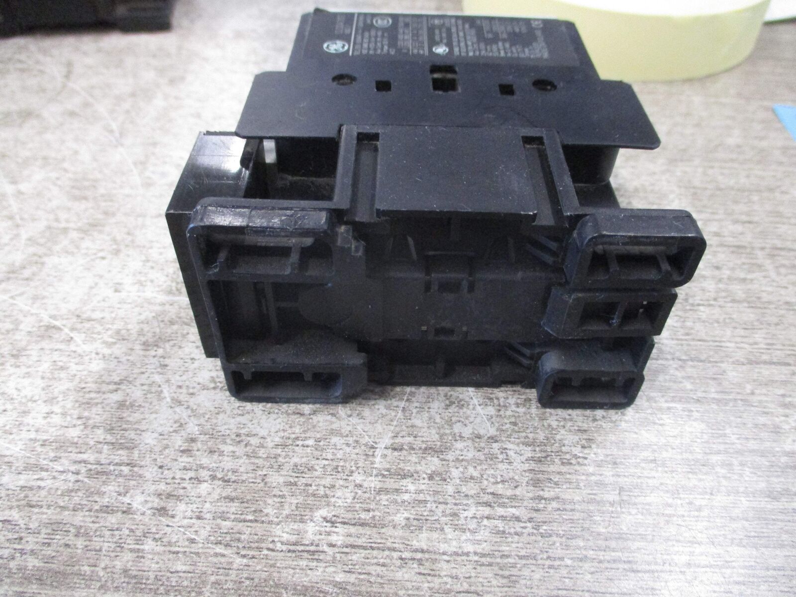 GE Contactor CL00A310T 120V coil 25A 600V Used