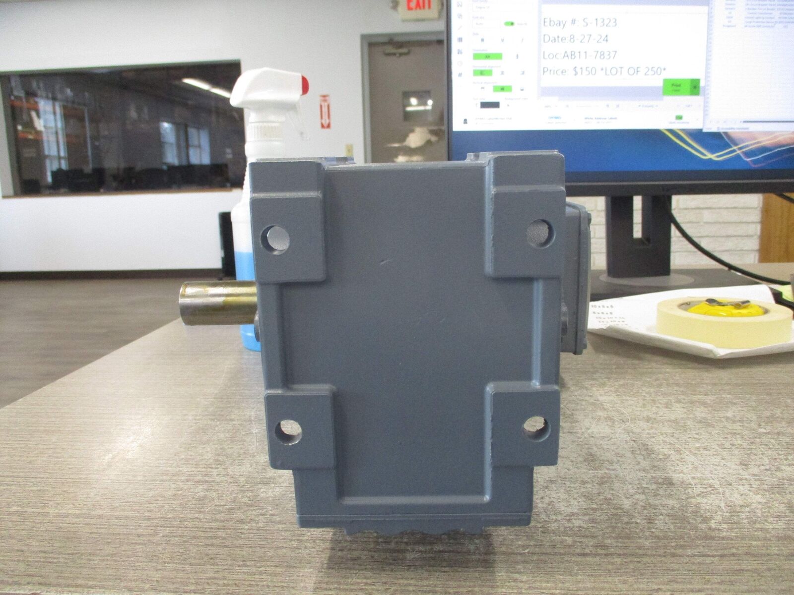 Sew-Eurodrive Gearmotor W30 DRE80M4/Z 1HP 277/480V 122RPM Output *No Box* New Su