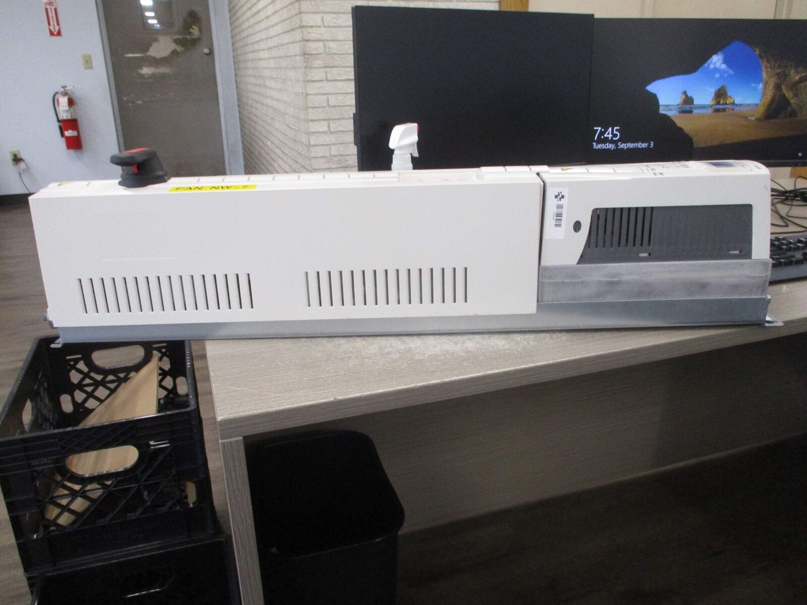 ABB ACH550 AC Drive W/Bypass ACH550-VCR-07A5-2+F267 2HP 3Ph Input: 3PH 48-63Hz 2