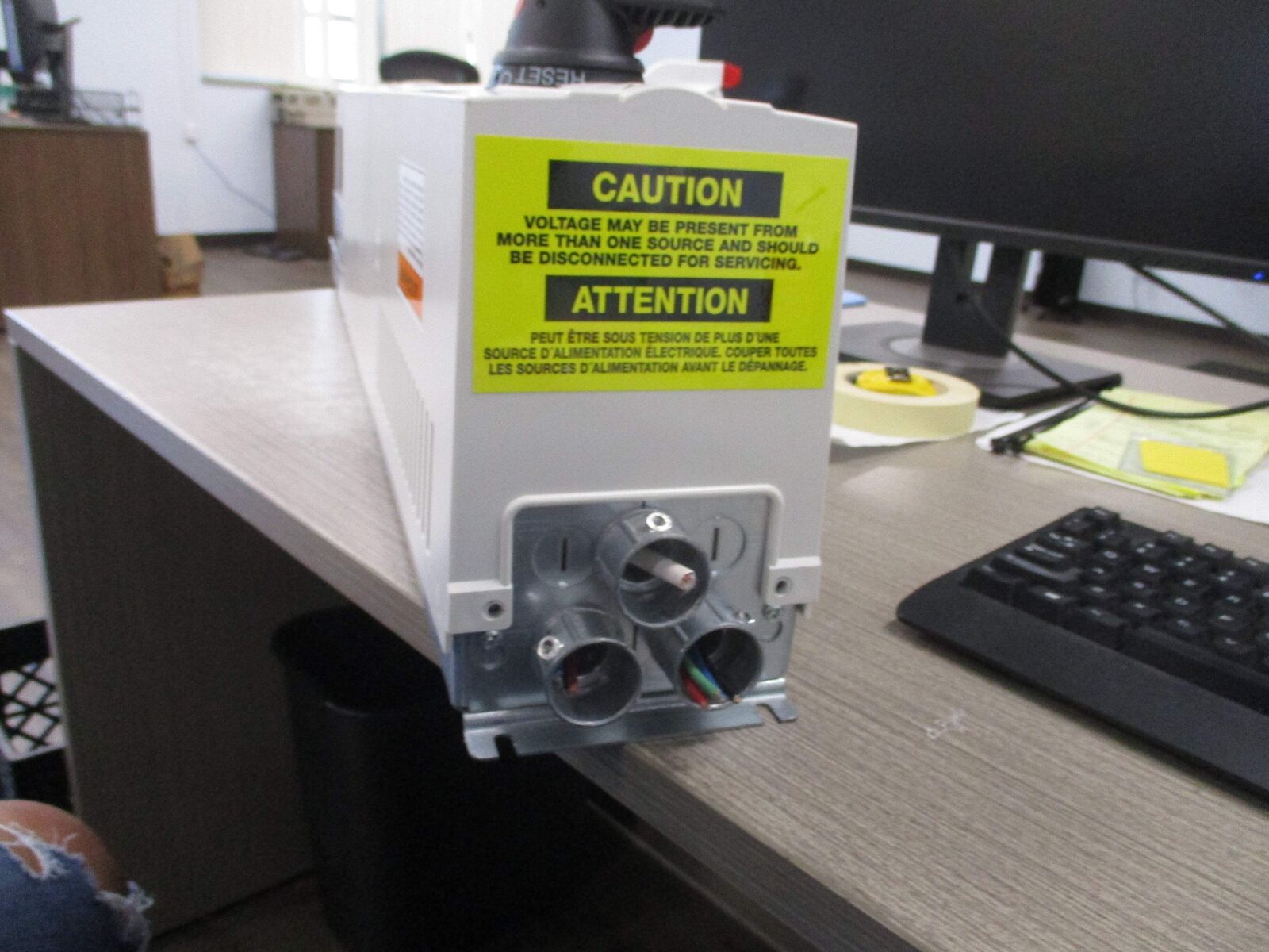 ABB ACH550 AC Drive W/Bypass ACH550-VCR-07A5-2+F267 2HP 3Ph Input: 3PH 48-63Hz 2