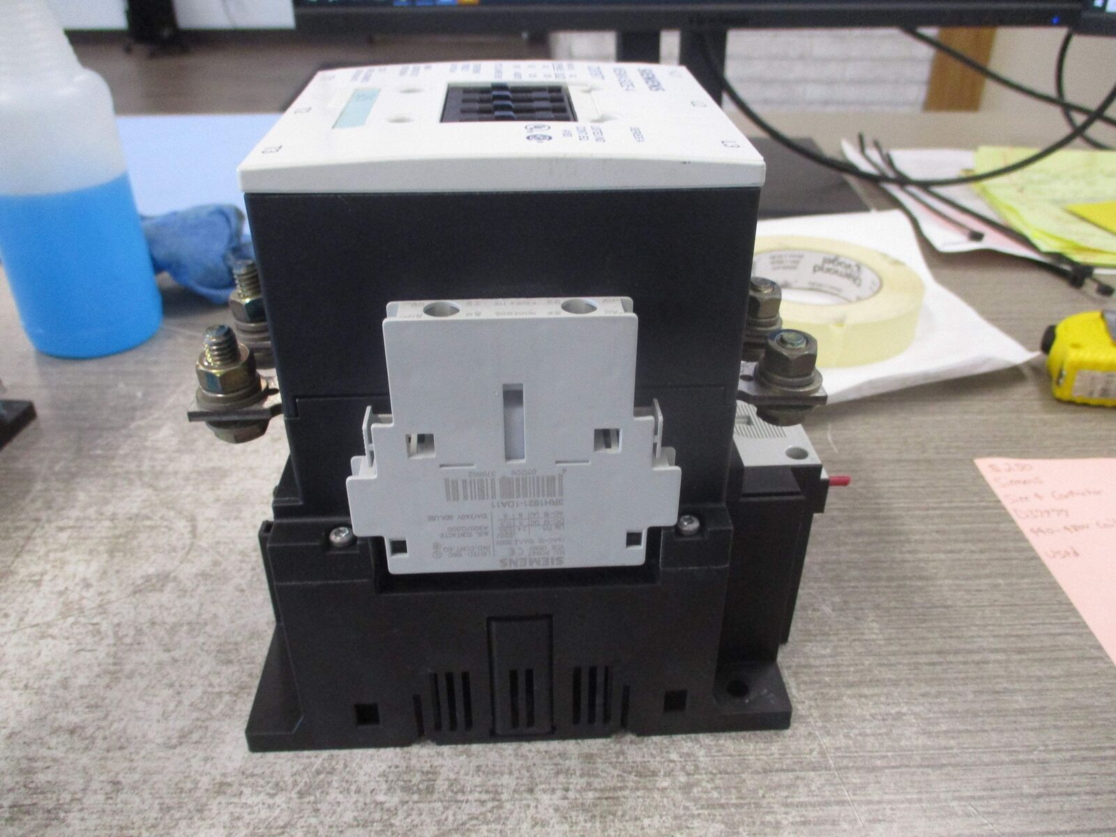 Siemens Size 4 Contactor D37977 440-480V Coil Used