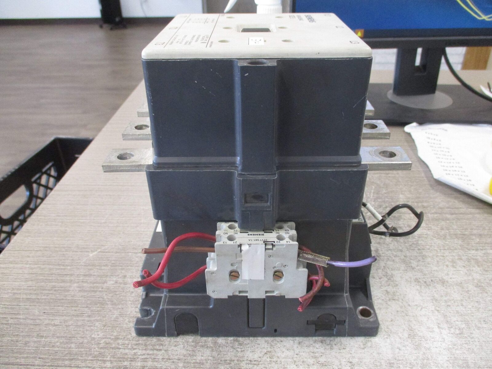 Siemens Size 5 Contactor 3TF56 460V Coil 270A 600V Used