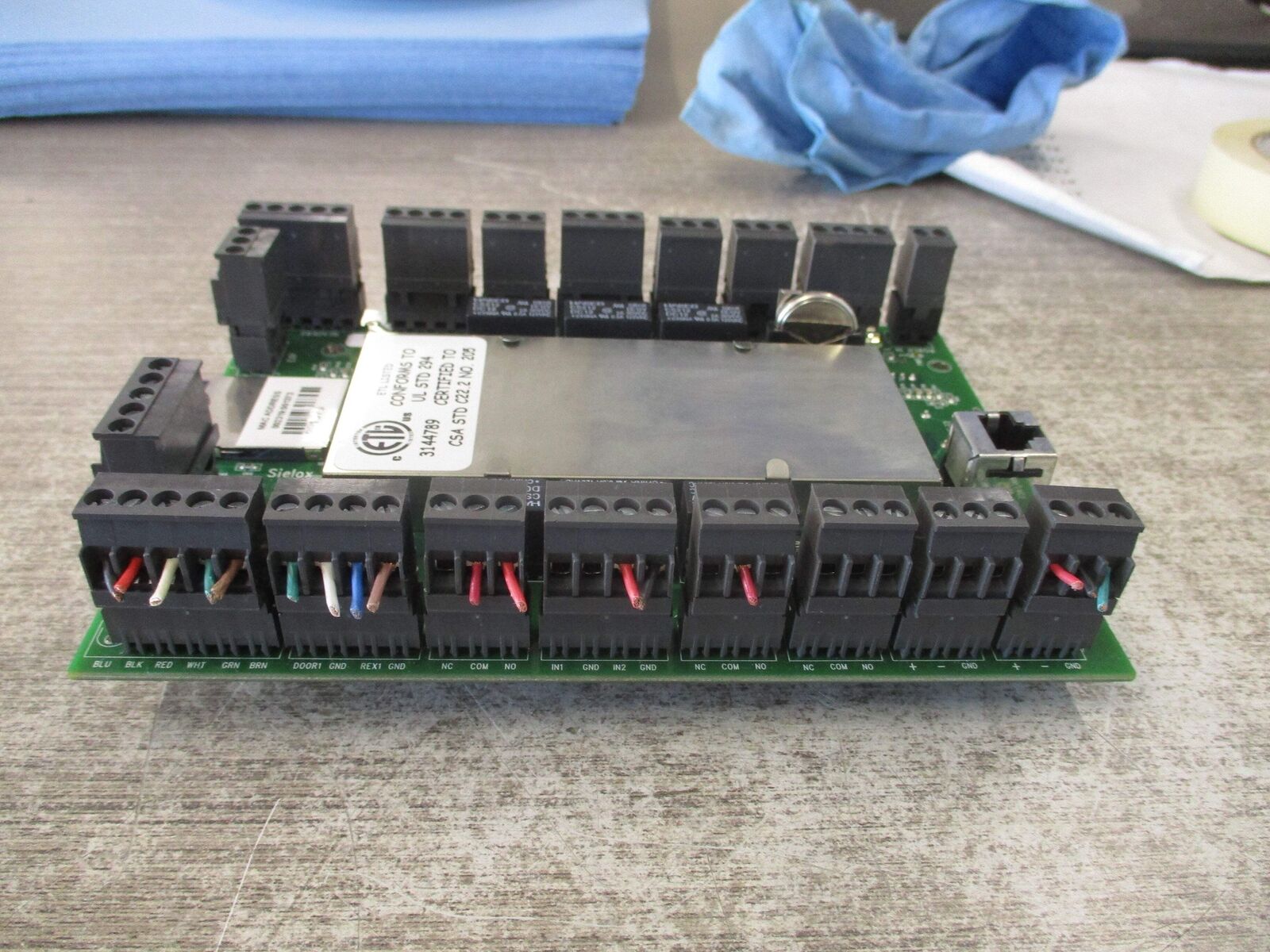 Sielox Badge Access Controller 5600008 Rev. 65 W/SD Card Used