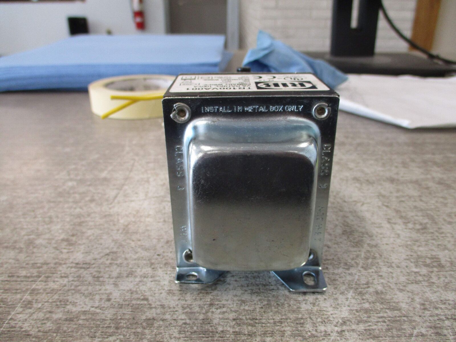 RIB Transformer TR100VA001 100VA Pri: 120V Sec: 24V Used
