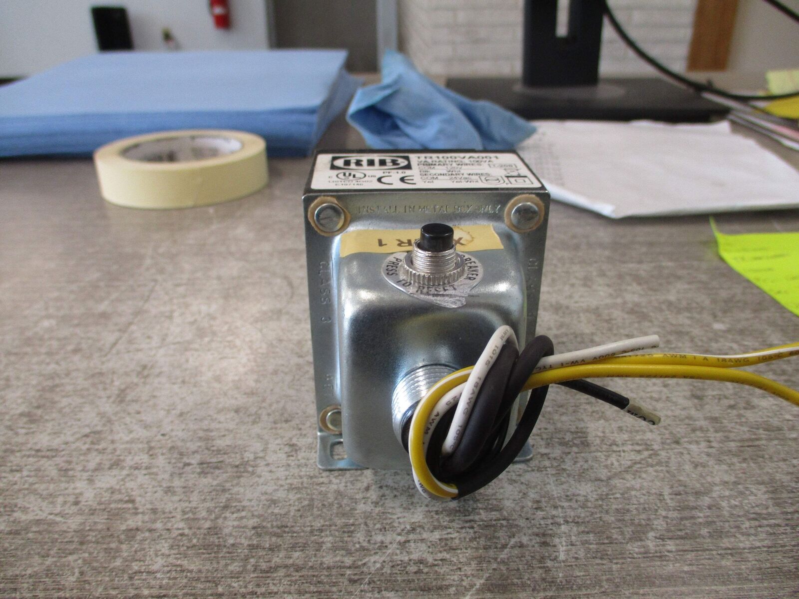 RIB Transformer TR100VA001 100VA Pri: 120V Sec: 24V Used