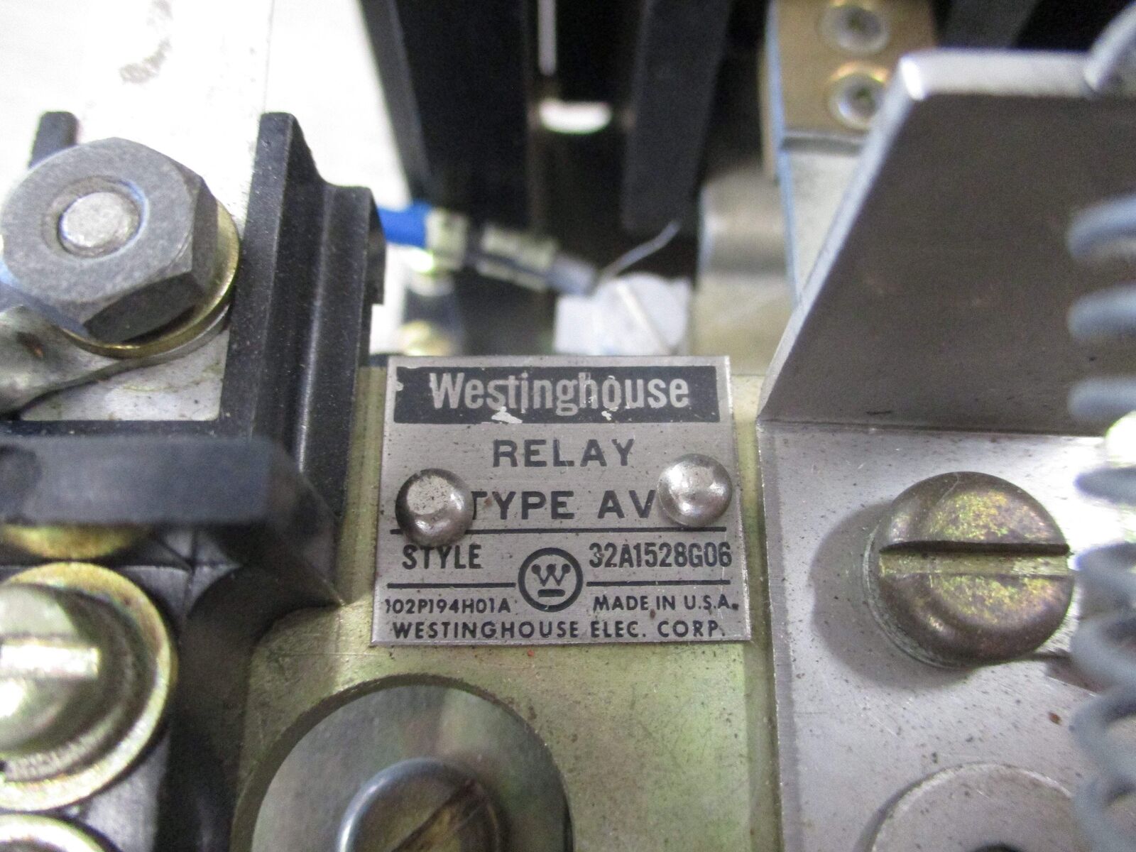 Westinghouse Type AV Relay 32A1528G06 Used