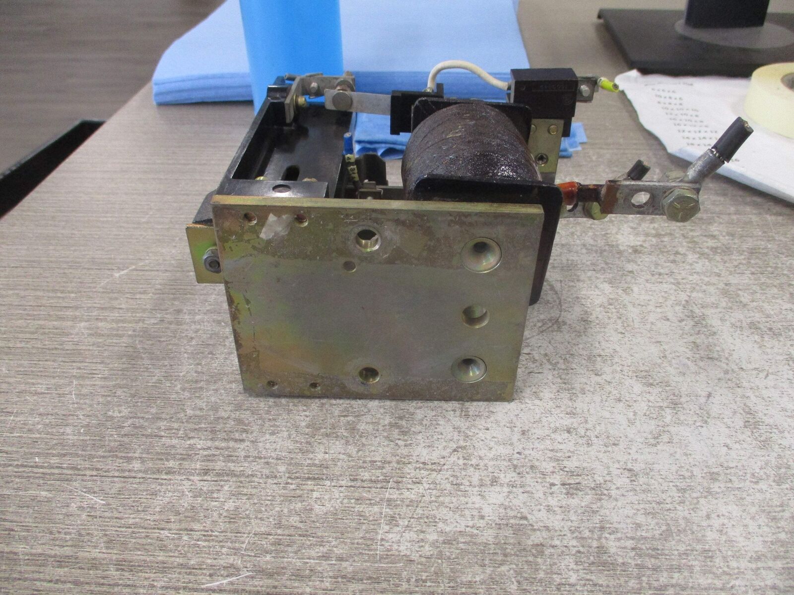 Westinghouse Type AV Relay 32A1528G06 Used