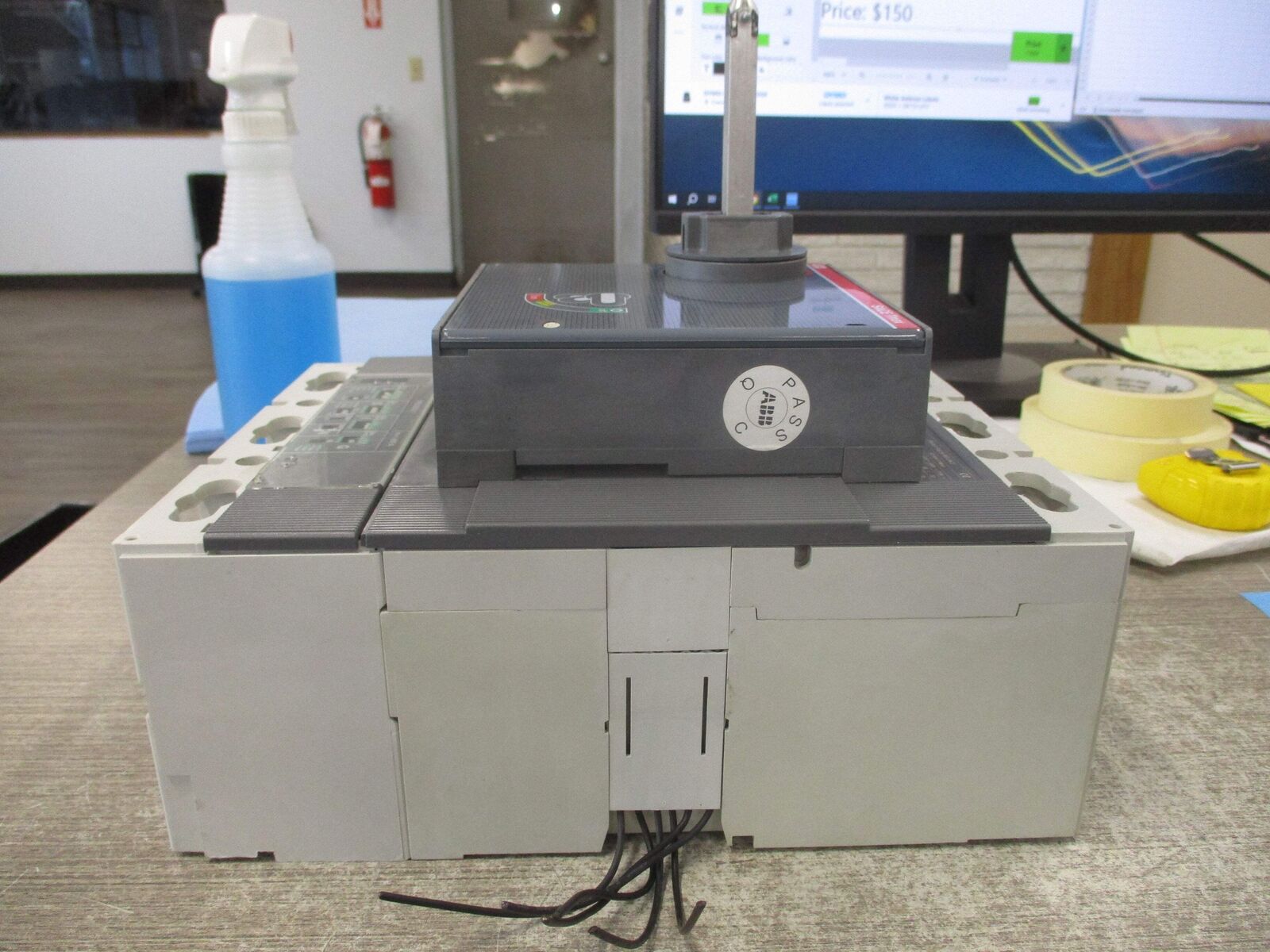 ABB SACE Tmax Breaker Disconnect T6L 800 PR222DS/P 800A 600V 3P *No Handle* * Mi