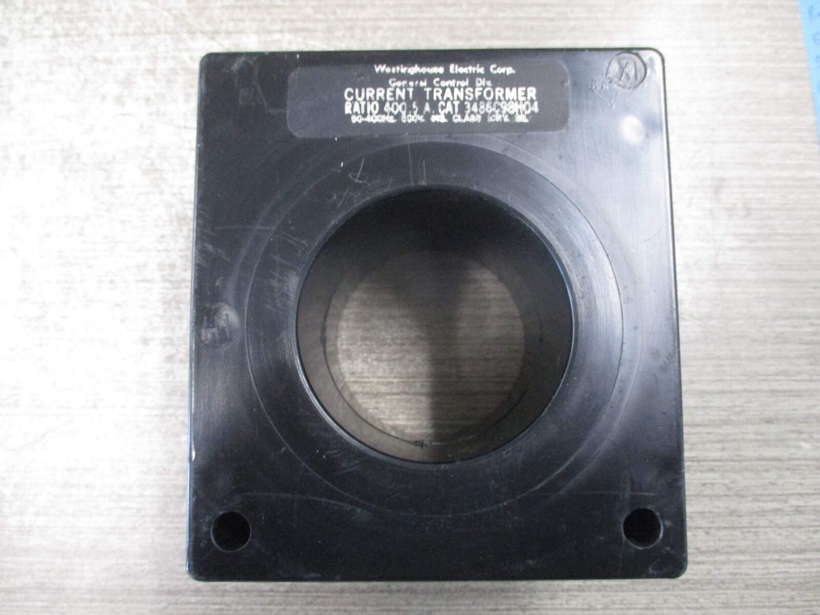 Westinghouse Current Transformer 3486C98H04 Ratio 400:5A 600V 50-400Hz 10kV BIL