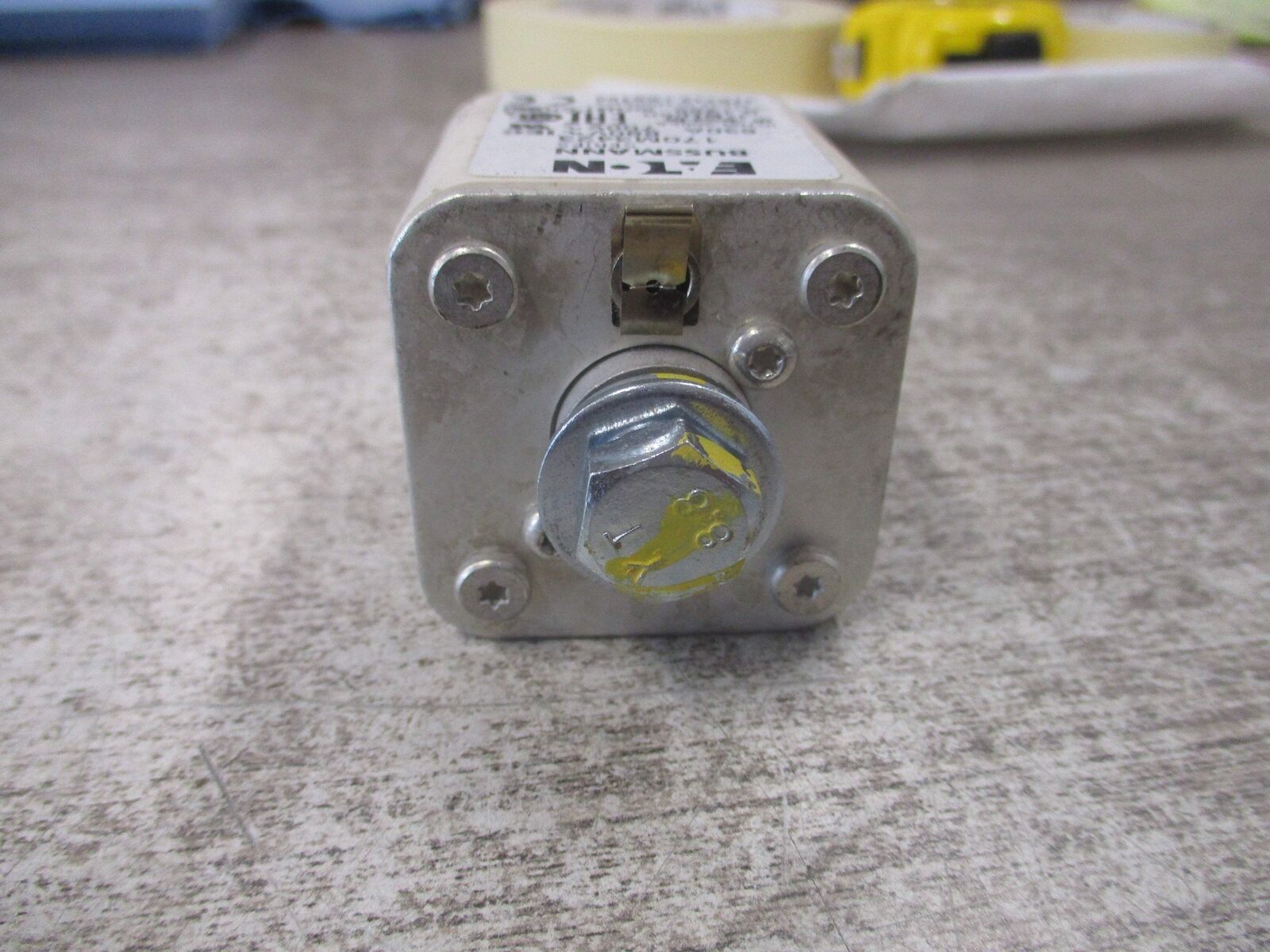 Bussmann Fuse 170M3423 630A 700V W/Bolts Used
