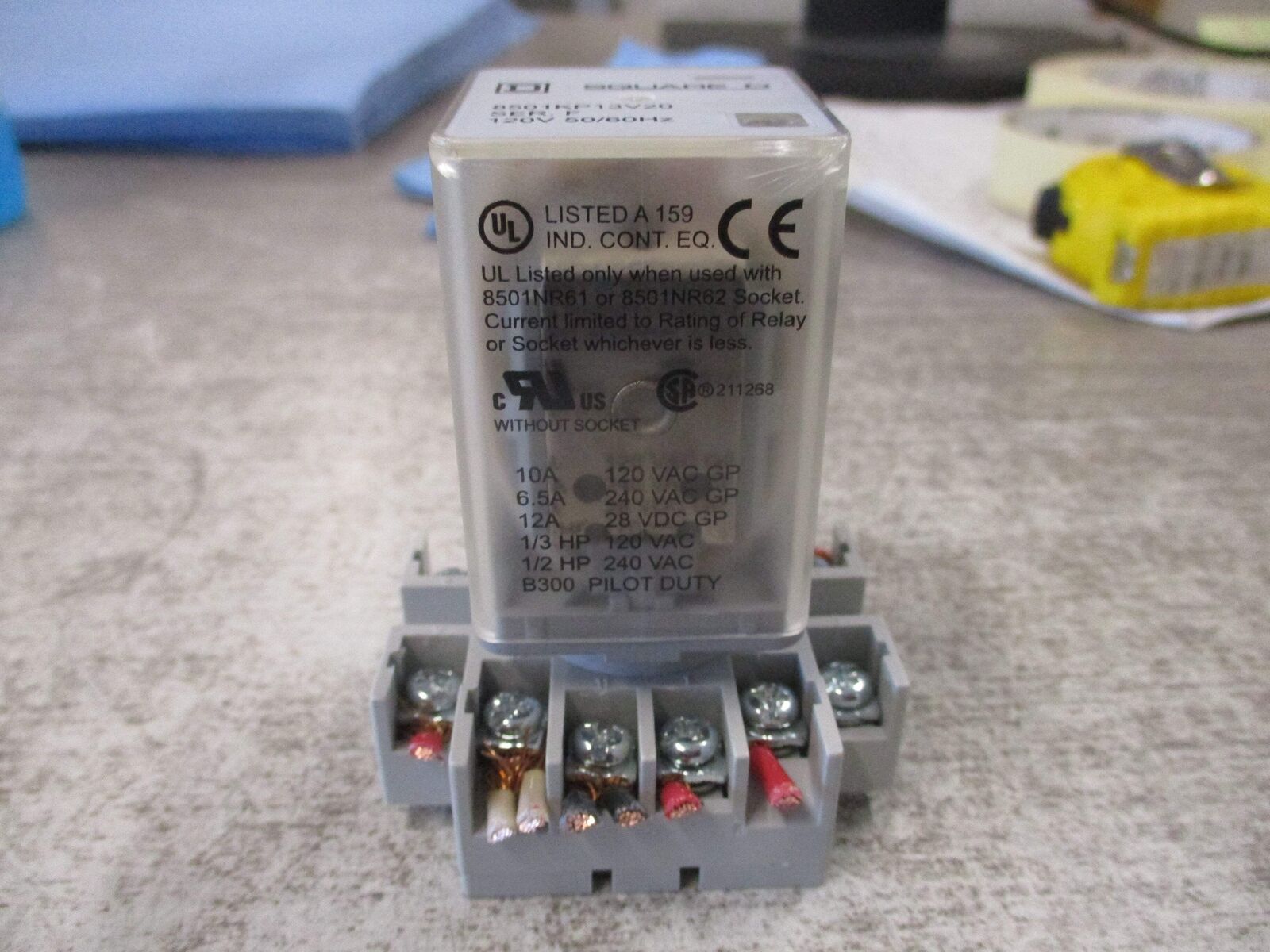 Square D Relay 8501KP13V20 Ser. F 120V coil W/Base Used