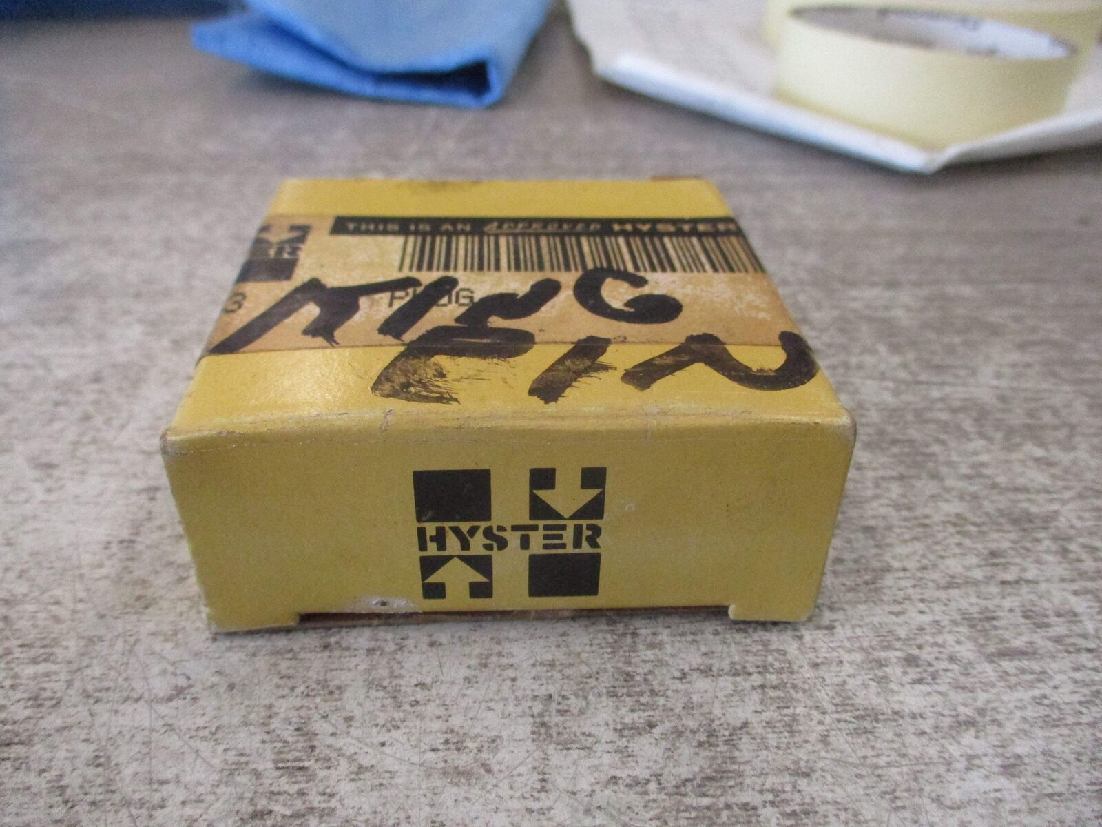 Hyster Plug 192243 New Surplus