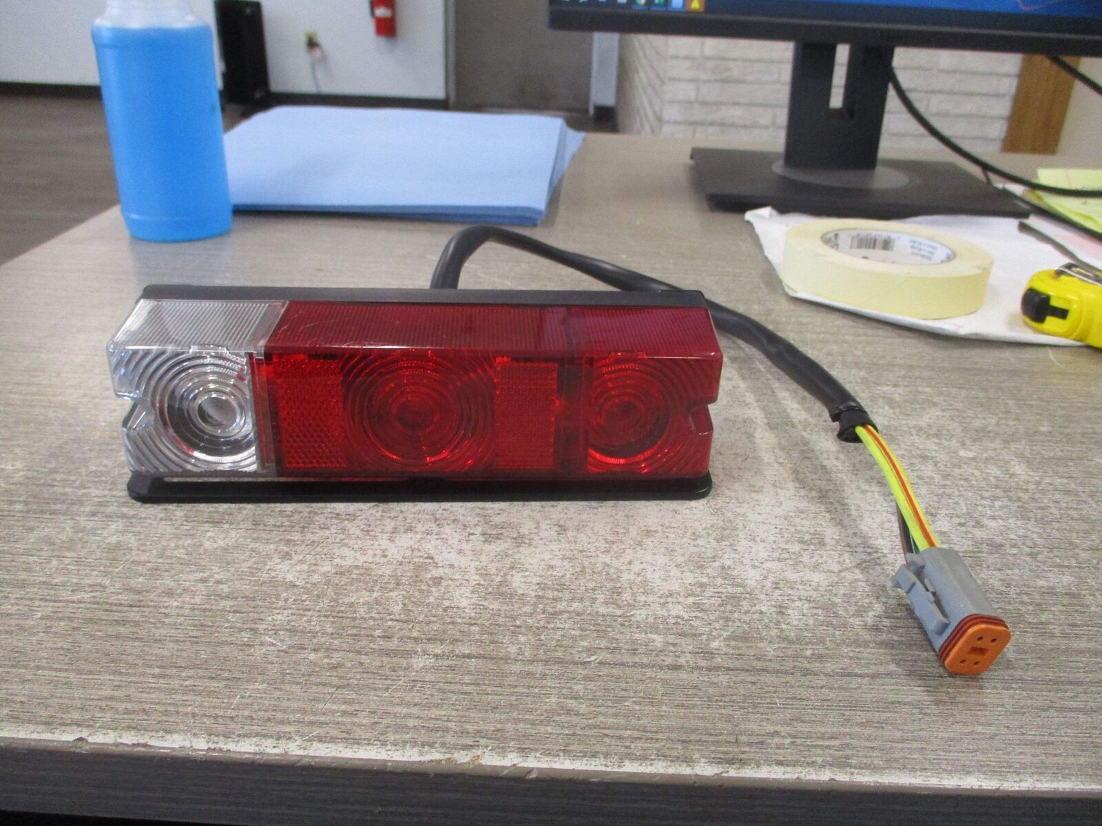 Hyster Forklift Brake/Backup light 4748400 12V Used