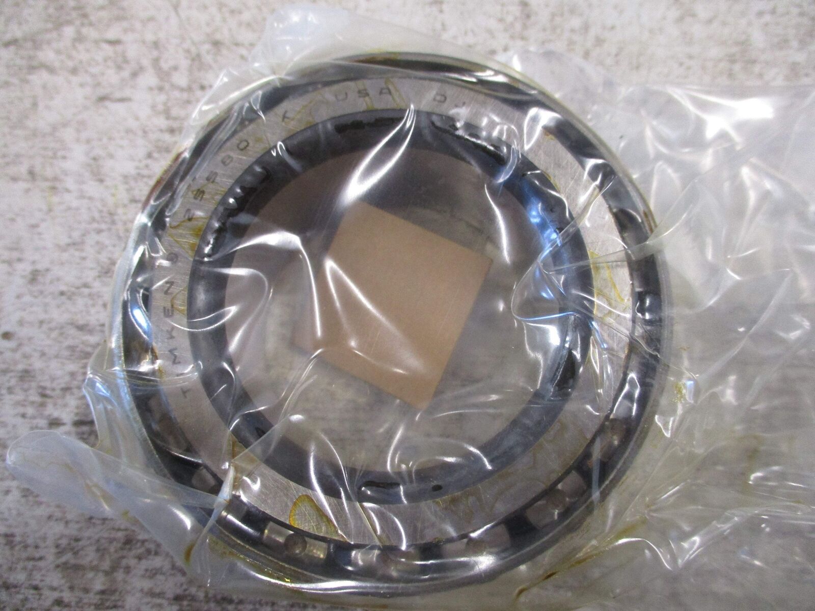 Hyster Cone Bearing 30273 New Surplus