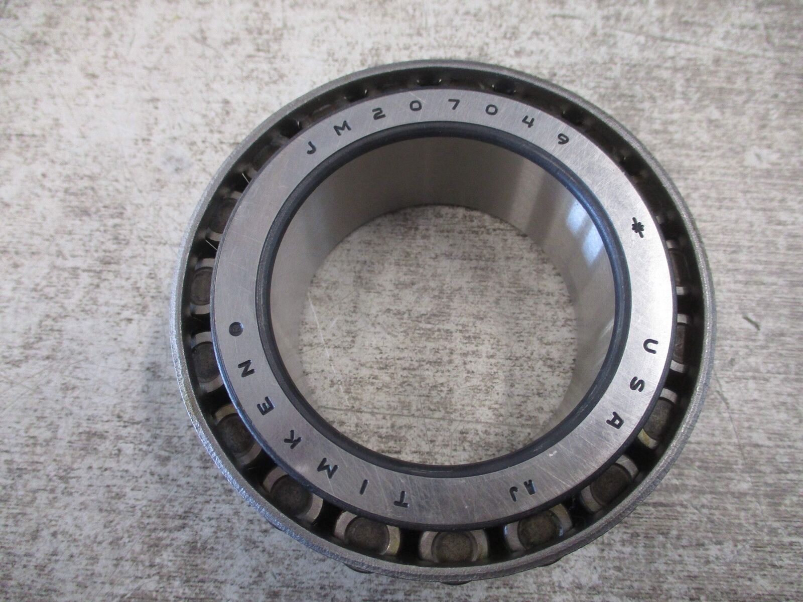 Timken Tapered Roller Bearing JM207049 New Surplus