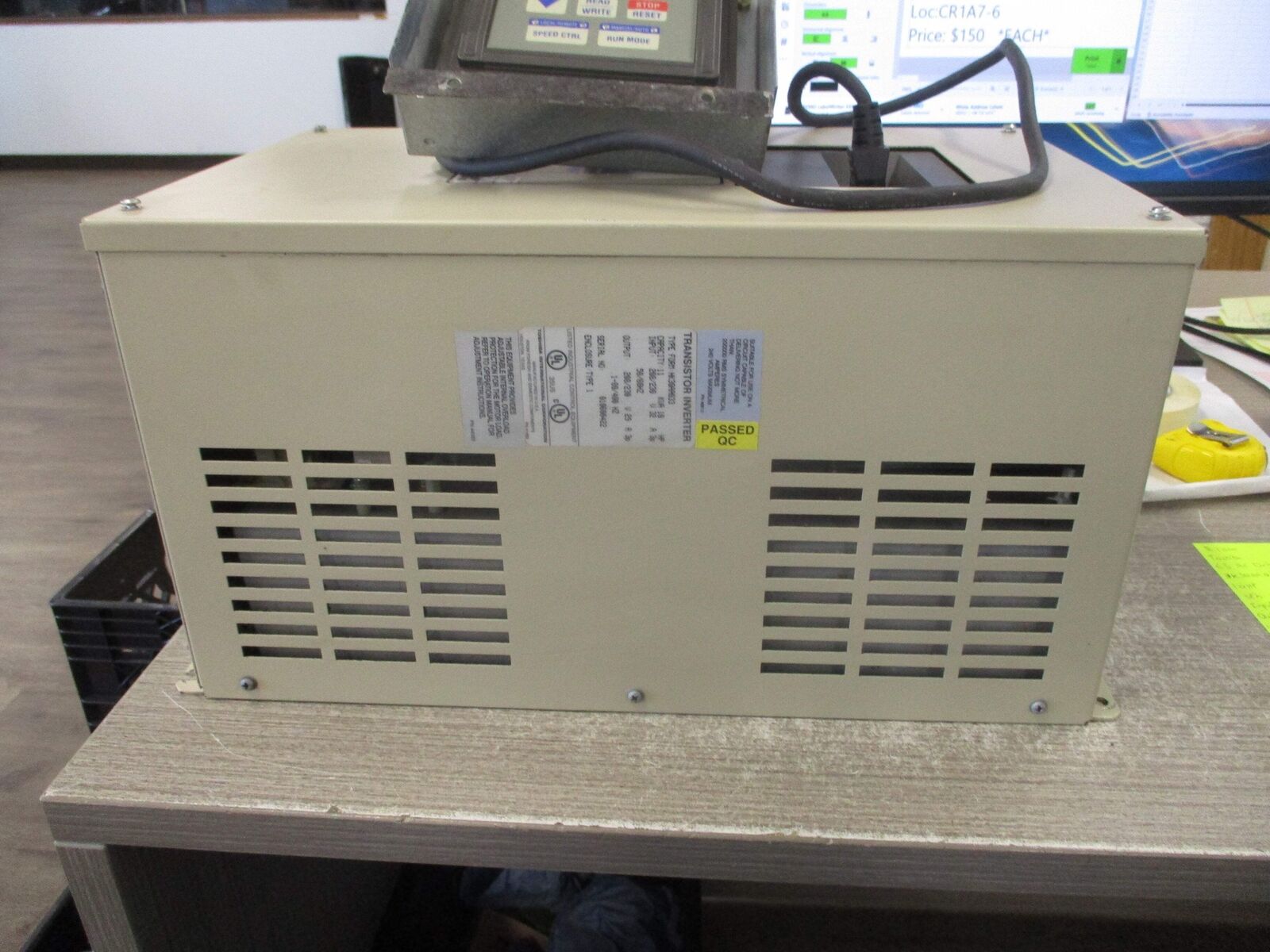 Toshiba E3 AC Drive HK30AA033 10HP 3Ph Input: 208/230V 32A 3P 50/60Hz Output: 20