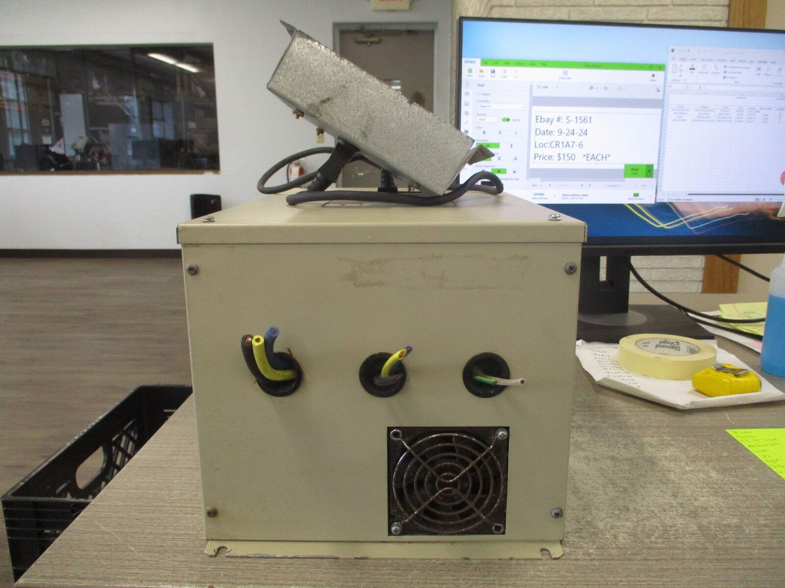 Toshiba E3 AC Drive HK30AA033 10HP 3Ph Input: 208/230V 32A 3P 50/60Hz Output: 20