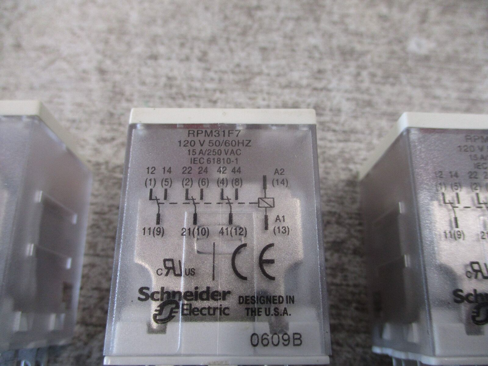 Telemecanique Relay RPM31F7 120V *Box of 4* New Surplus