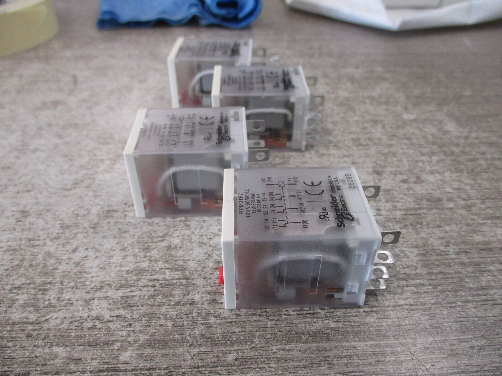 Telemecanique Relay RPM31F7 120V *Box of 4* New Surplus