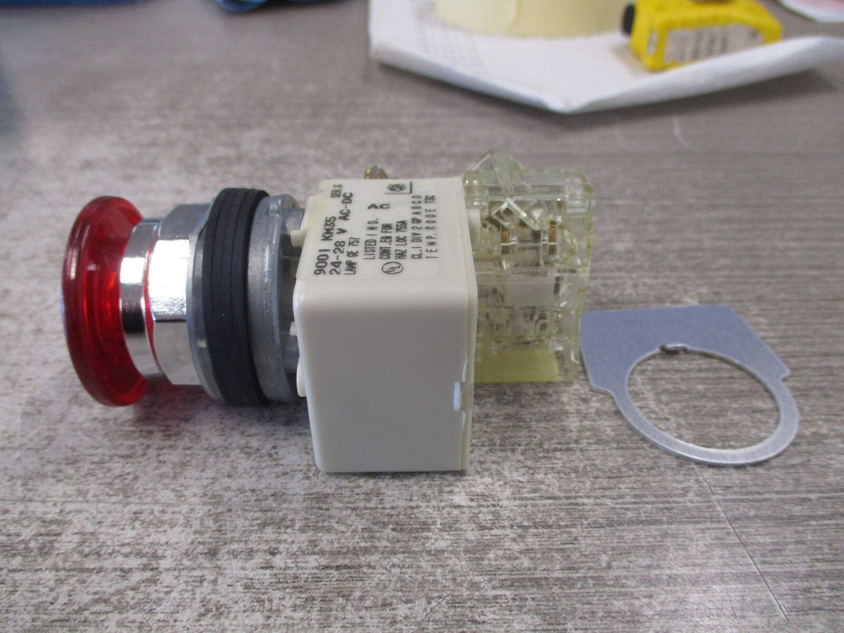 Square D Illuminated Push Button 9001 KR9P35RH13 New Surplus