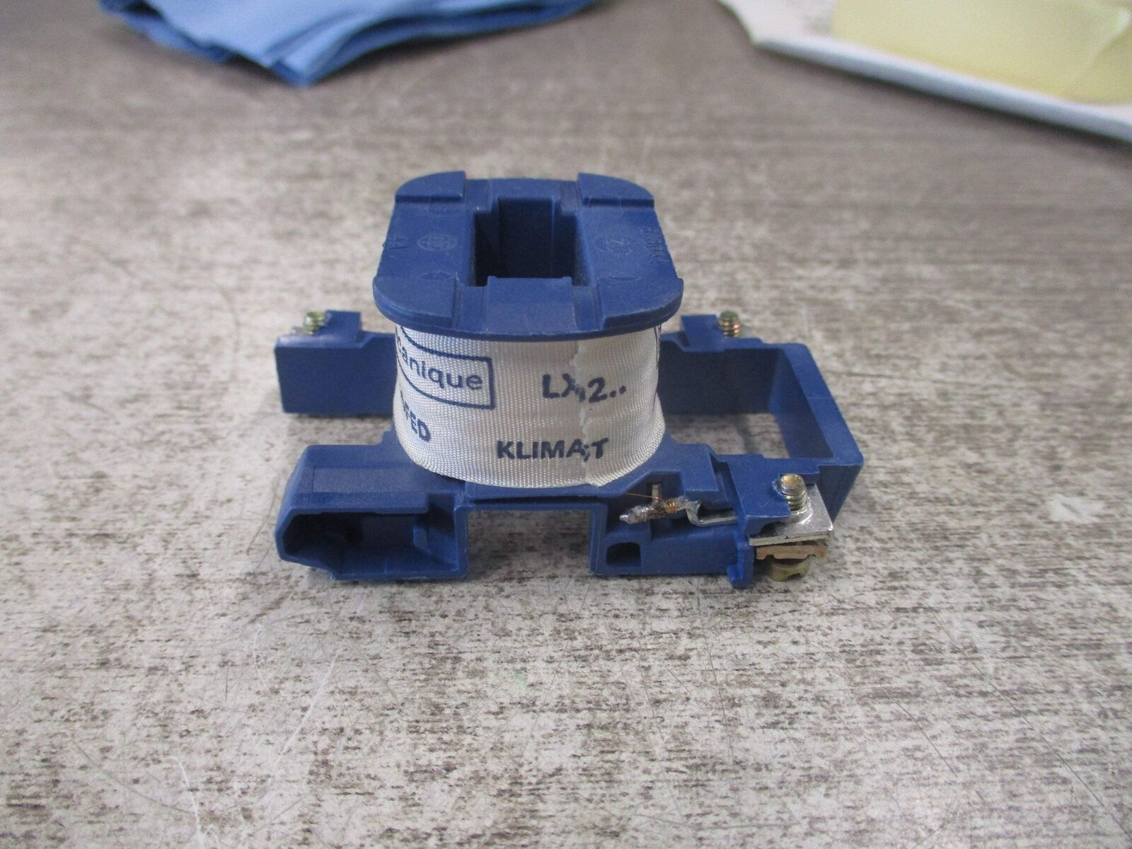 Telemecanique Coil LX1 D2 L6 208V 60Hz Used