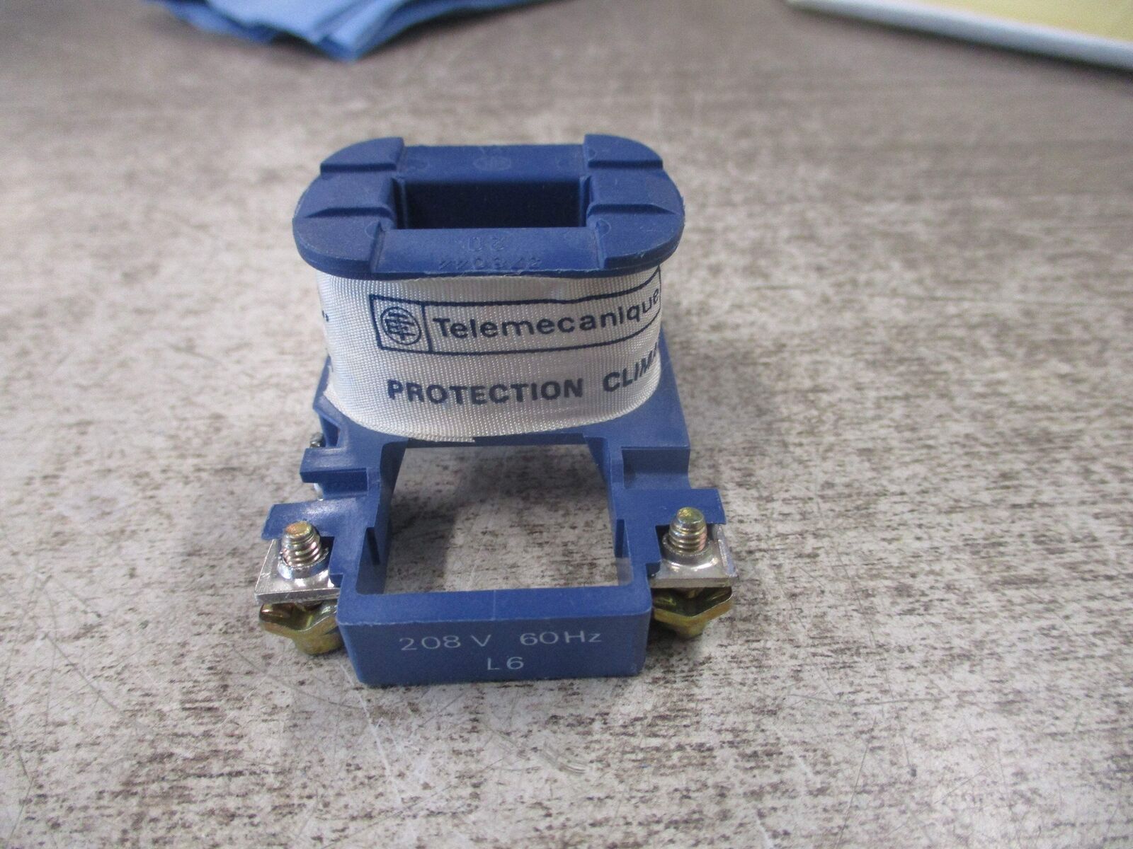 Telemecanique Coil LX1 D2 L6 208V 60Hz Used