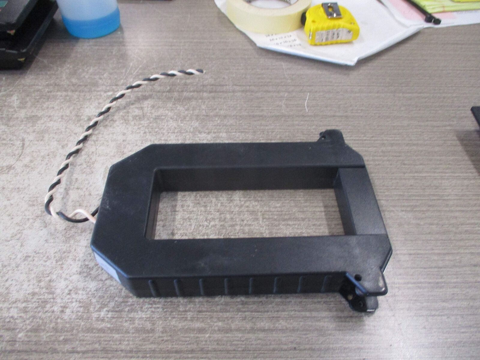 Veris Current Transformer H6812-800A-1V 800A: 1V F.S. Used