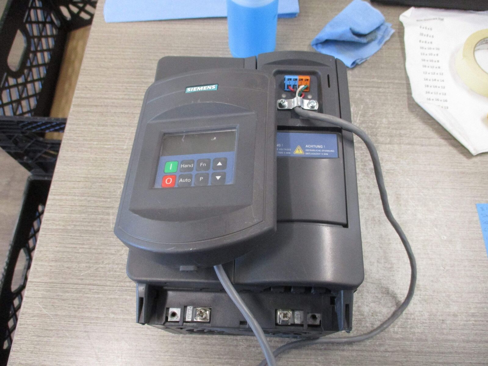 Siemens SED2-7.5/22X AC Drive 6SE6436-2UC27-5CA0 10HP 3Ph Input:200-240V +10%-10