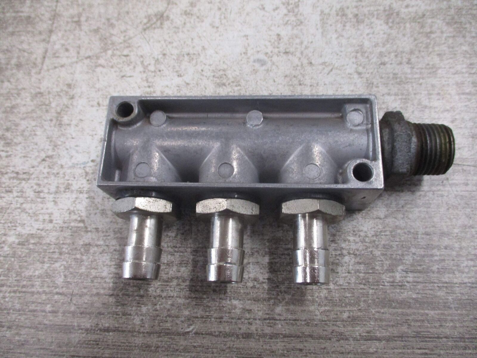 Festo Distributor Block FR-4-1/2B Used