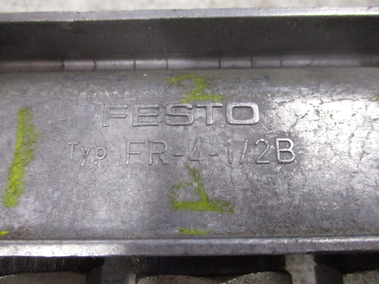 Festo Distributor Block FR-4-1/2B Used