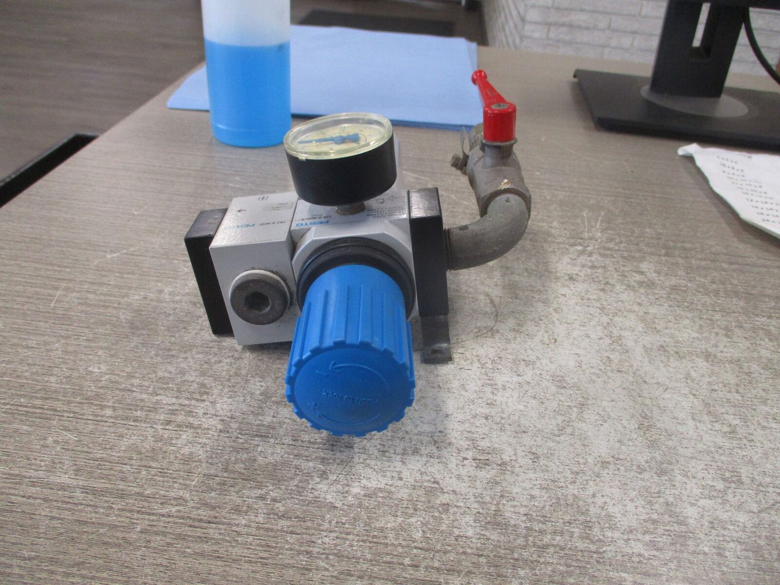 Festo Filter Regulator LFR-D-MIDI-A/FRZ-D-MIDI 180PSI Max Used